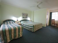  Colonial Terrace Motor Inn