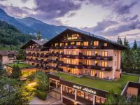  Alpina Hotel
