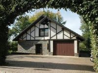  Au-Dessus De La VallГ©e