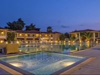  Lagomandra Beach Hotel