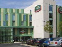  Courtyard by Marriott London Gatwick Airport