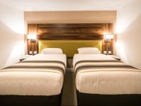  Livingston Lodge Hotel