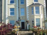  Min y Don Guest House