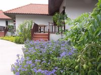  Sailom Resort Bangsaphan