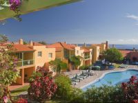  Apartamentos La Caleta