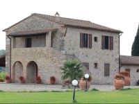  Fattoria La Muraglia