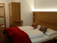  JГ¤gerhaus Di Bontempelli