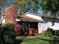  Cozy Bedroom Convenient Location