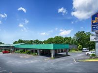  Best Western Branson Inn Next to Silver Dollar City