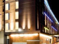  Aloft Louisville East