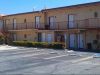  Manhattan Inn & Suites
