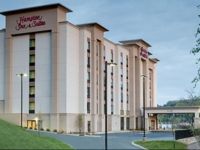  Hampton Inn & Suites - Knoxville Papermill Drive, TN
