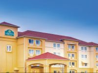  La Quinta Inn & Suites Union City