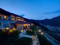  Ta Spitakia Tis Ifigeneias