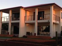  Giannis Servos Studios / Apartments