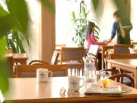  Holiday Inn Express Shin-Kobe