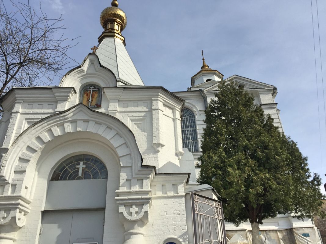 Крестовоздвиженский храм