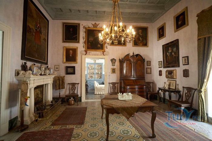 Палаццо Каса Рокка Пиккола