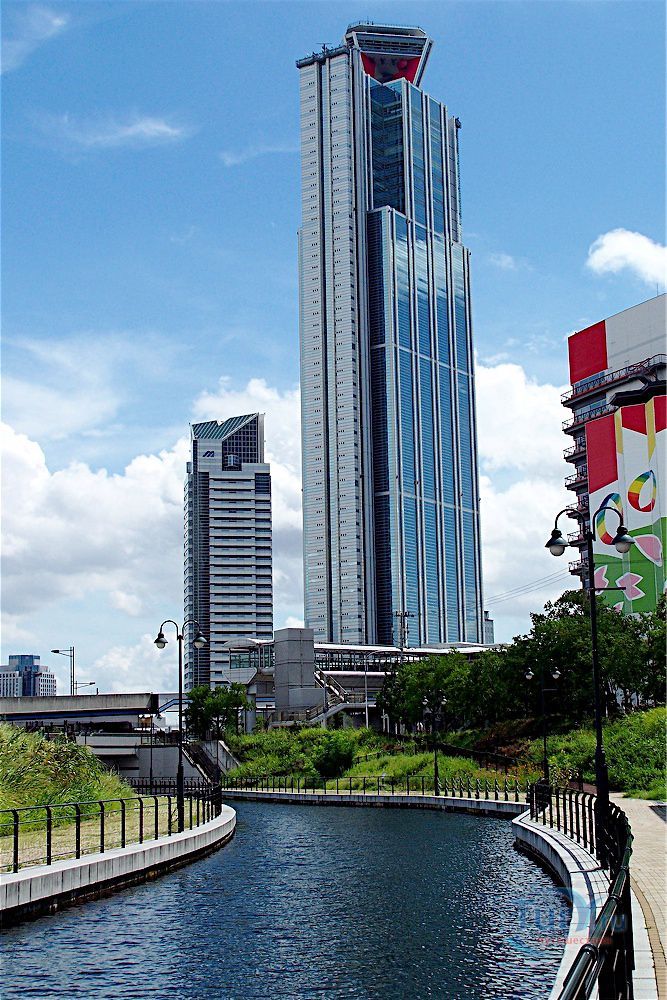 Всемирный торговый центр Осаки