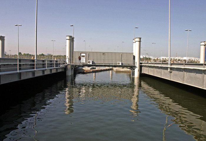 Флоатинг Бридж (Floating Bridge)