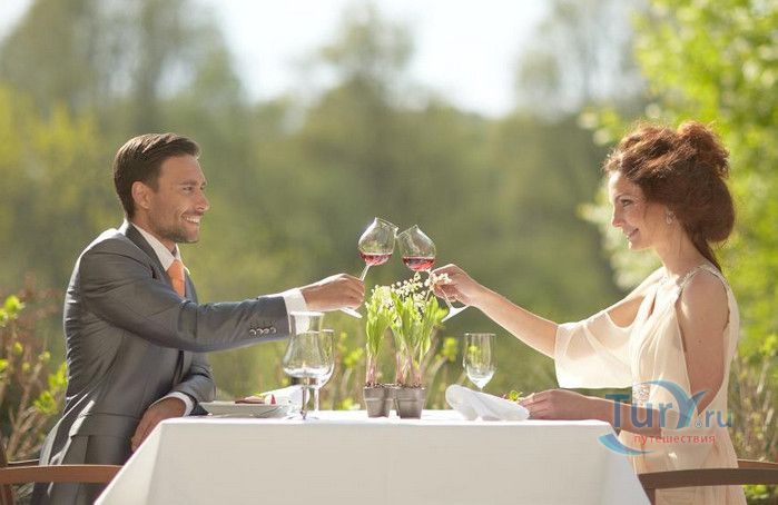 Замок Оточец