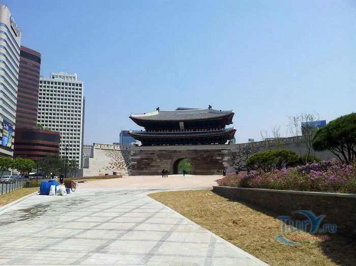 Ворота Суннемун (Ворота Намдэмун)