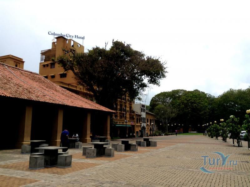 Старый голландский госпиталь в Коломбо