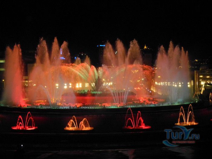 Волшебный Фонтан в Барселоне