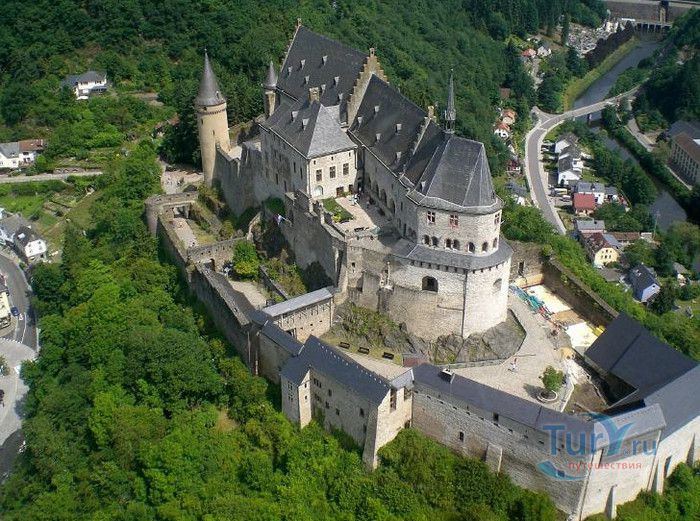 Замок Вианден