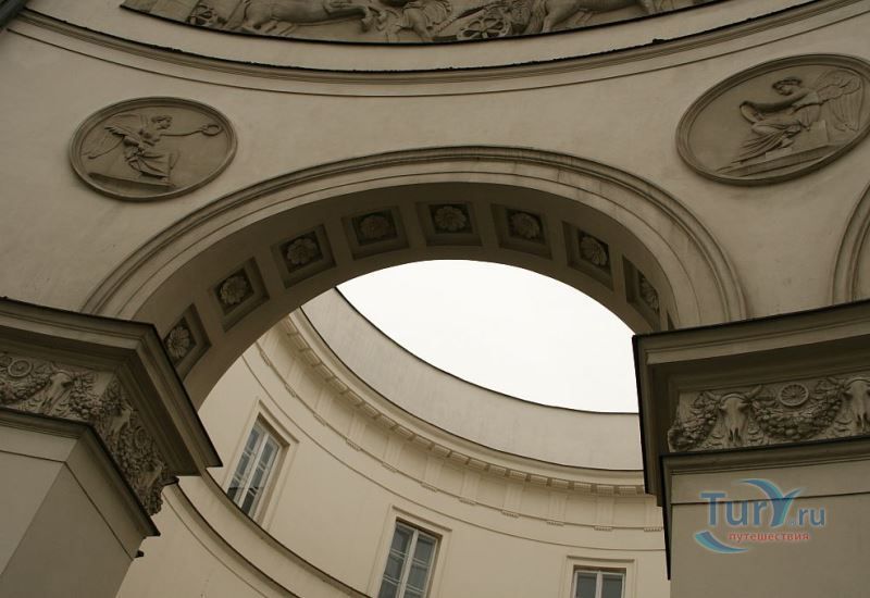 Дворец Паца