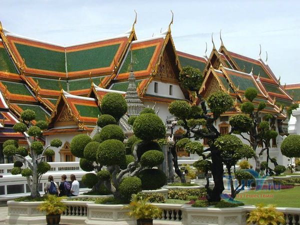 Большой дворец (Королевский дворец)