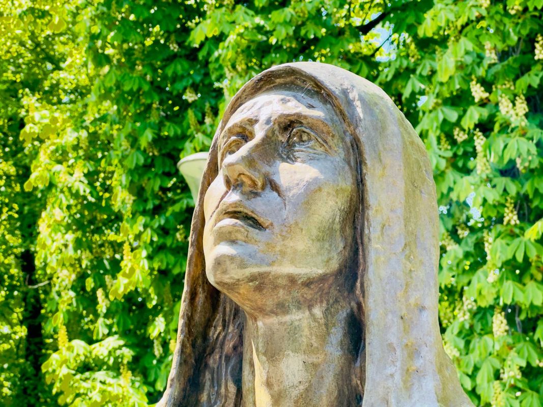 Памятник жертвам Катынского расстрела во Вроцлаве