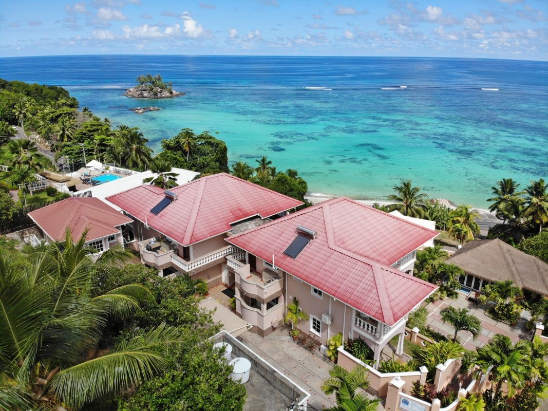 Au Fond De Mer View Self Catering