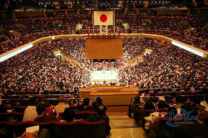 Спортивная арена сумо - Рюгоку Кокугикан