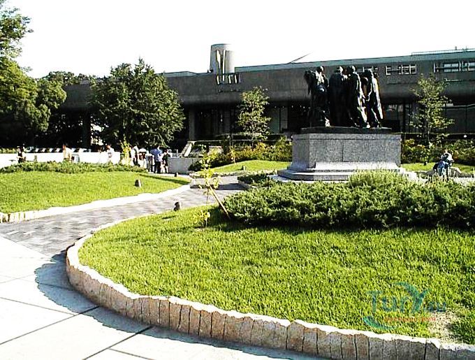 Национальный музей западного искусства