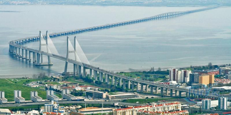 Мост Васко да Гама