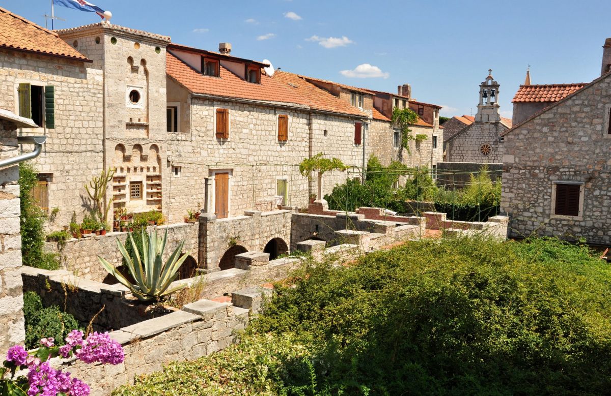 Замок-дворец Тврдаль