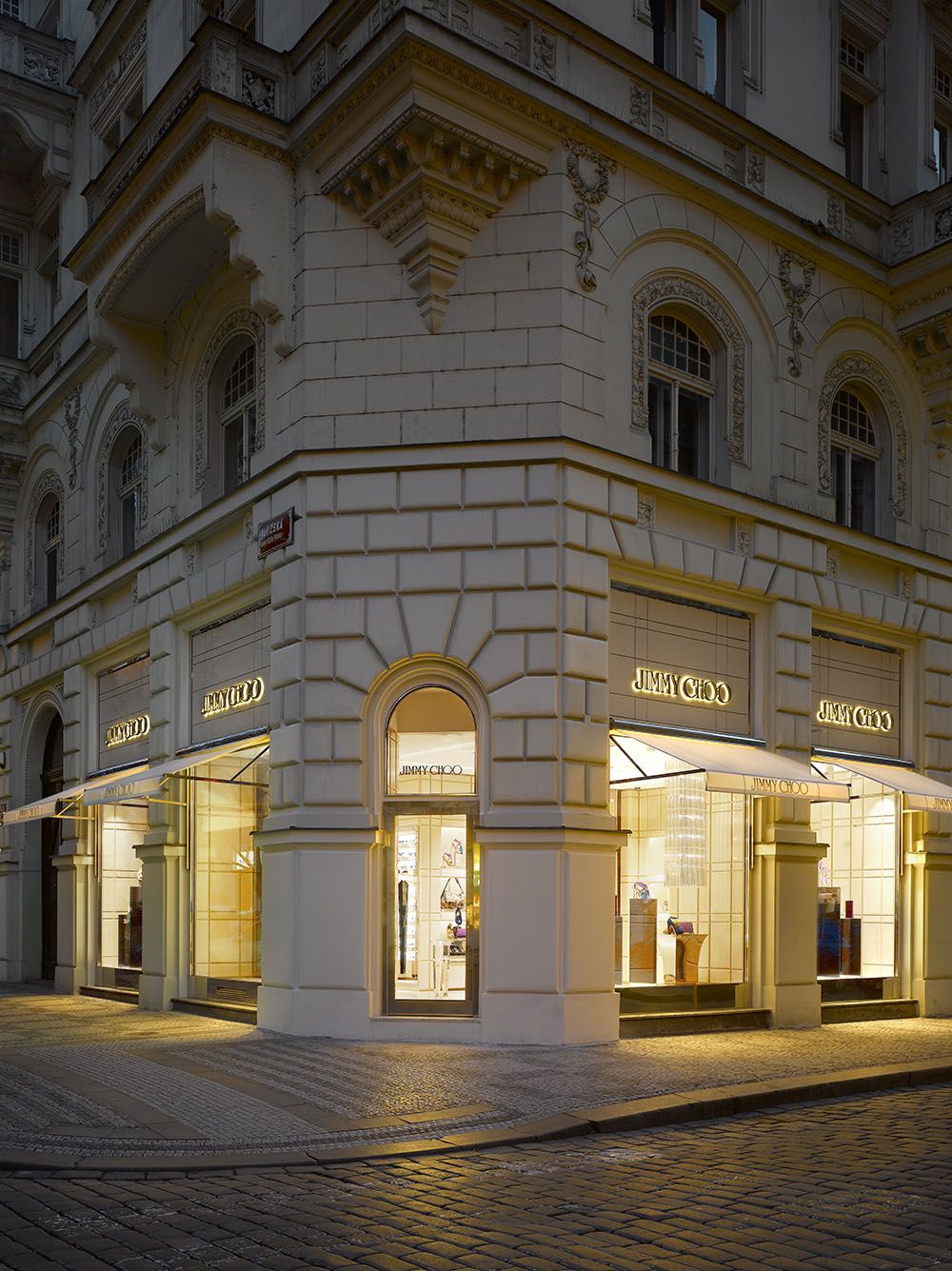 Бутик Jimmy Choo