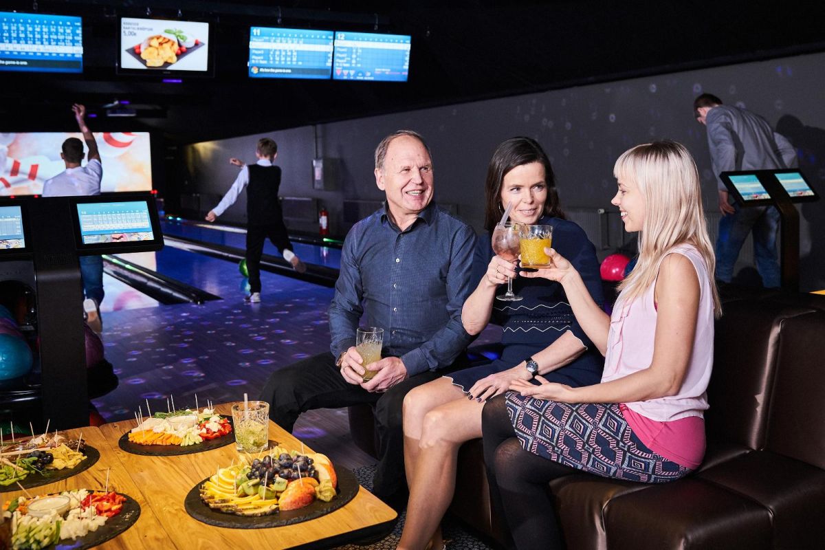 Клуб боулинга и бильярда KU:LSA:L