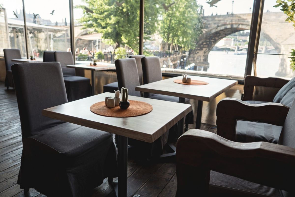 Klub Lávka – ресторан