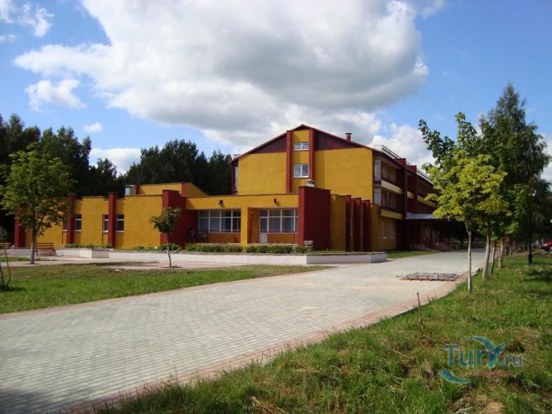 Республиканский центр олимпийской подготовки конного спорта и коневодства «Ратомка»