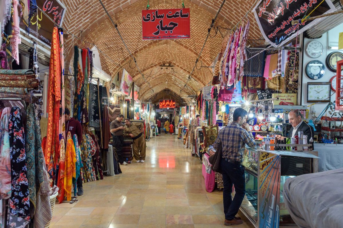 Санандадж Базар