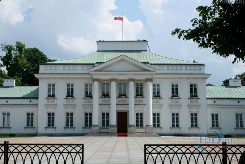 Бельведерский дворец в Варшаве