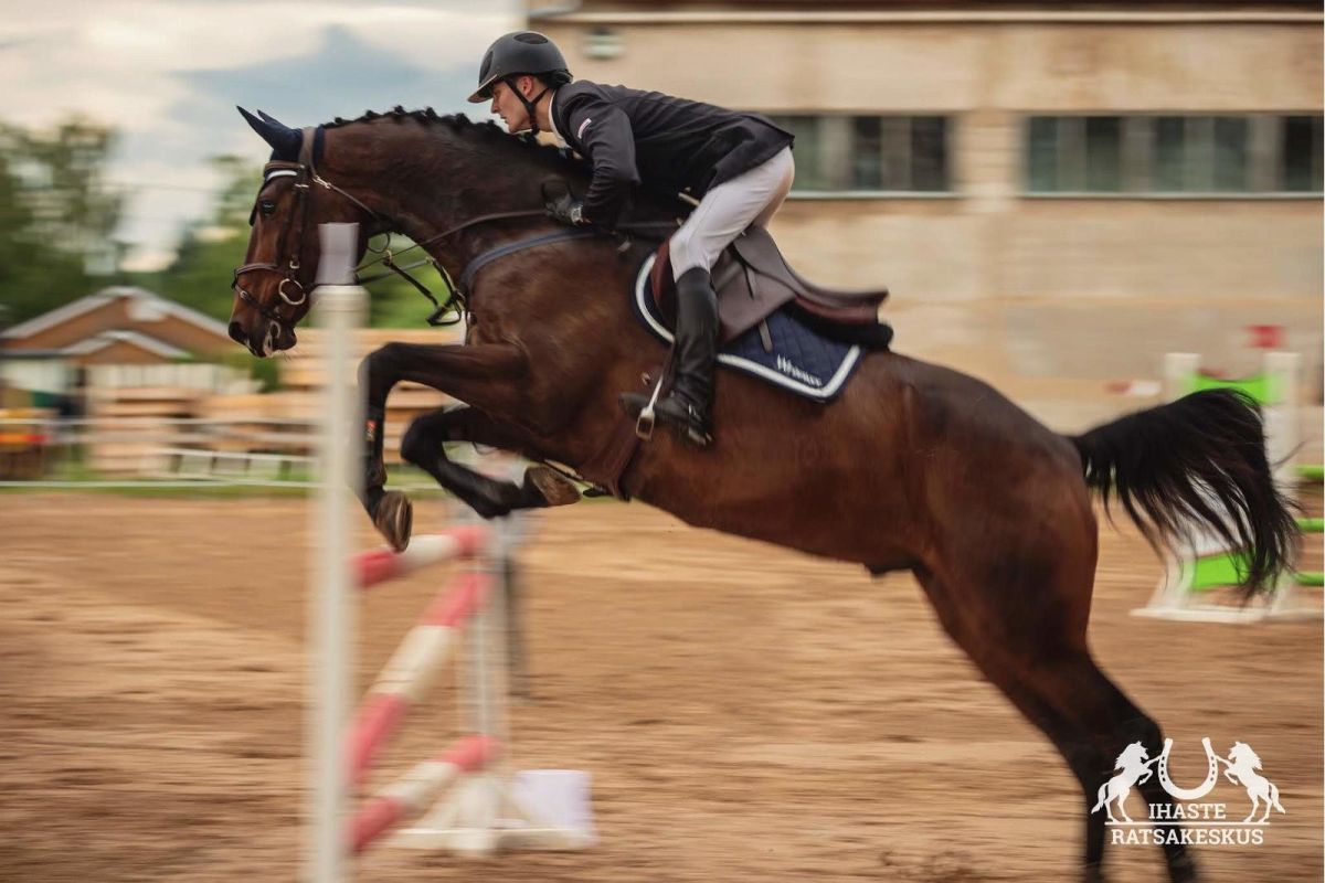 Центр конного спорта в Ихасте