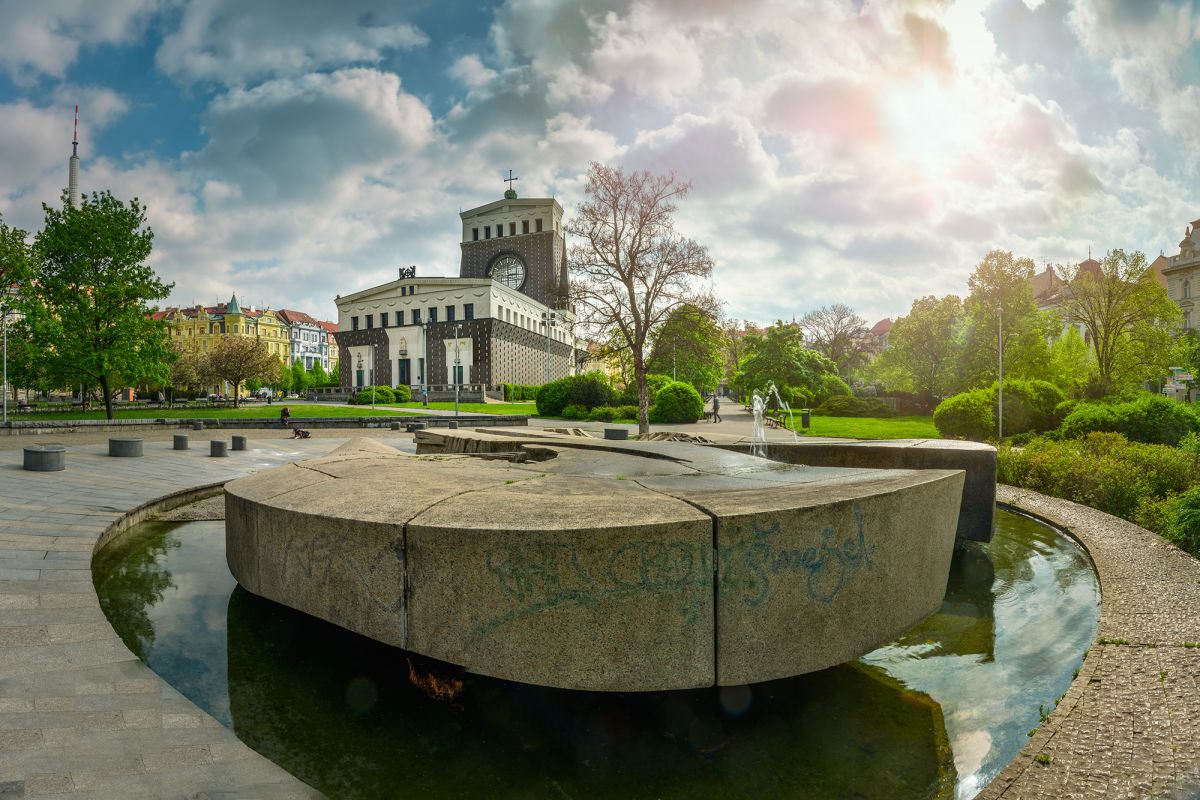 С Виноград - на Жижков: За очарованием пражской богемы