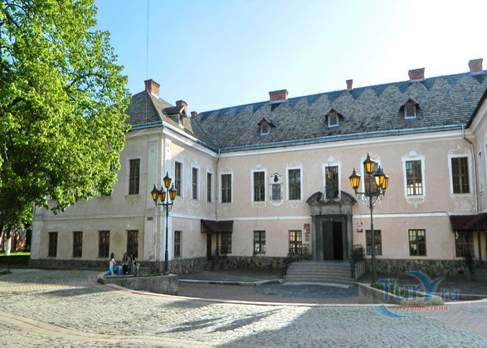 Дворец князей Ракоци в Мукачево