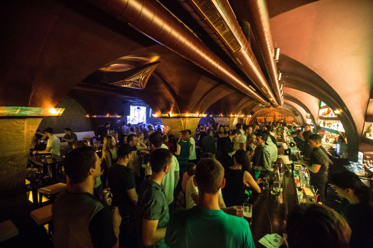 Nebe Coctail & Music Bar Celnice