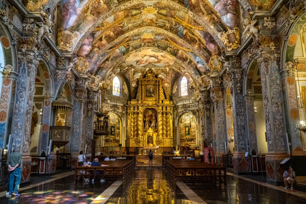 Церковь Сан-Николас-де-Бари и Сан-Педро-Мартир