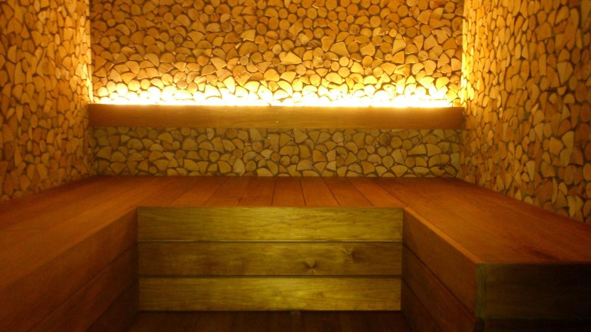 Спа-центр с банями в спа-отеле 