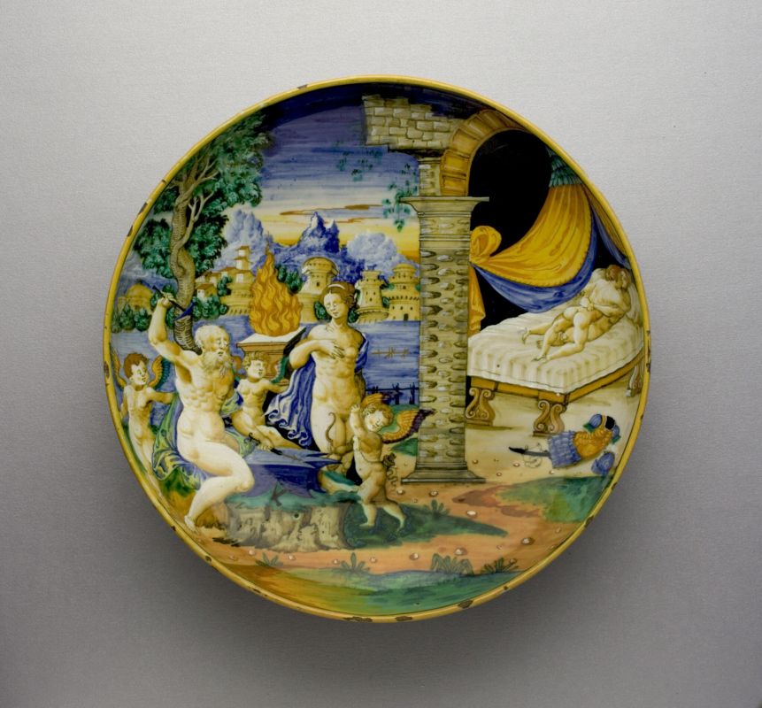 Выставка ИСКУССТВО, ЖИЗНЬ в музее декоративно-прикладного искусства